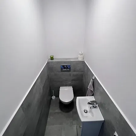 Pod Jaworami דירה *