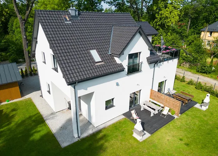 Pod Jaworami Apartment